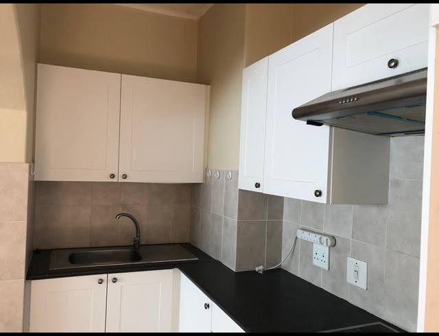 3 BEDROOM APARTMENT RENTED IN ZONNEBLOEM